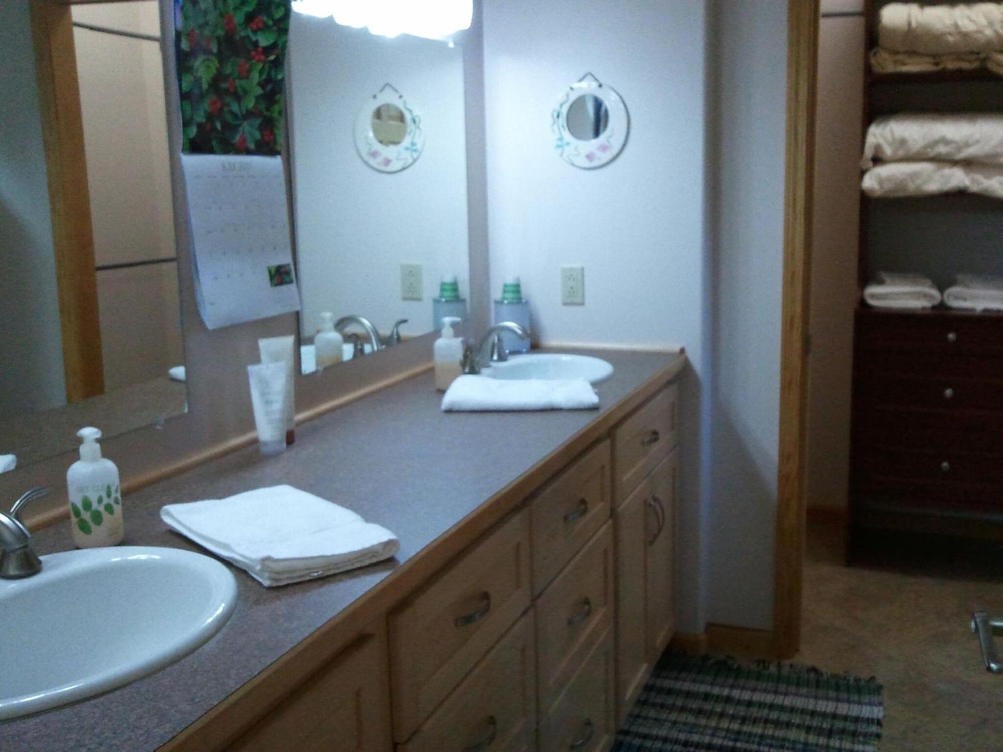 Glacier Creek Lodging Сьюард Номер фото