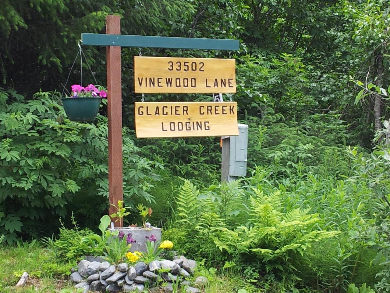 Glacier Creek Lodging Сьюард Экстерьер фото