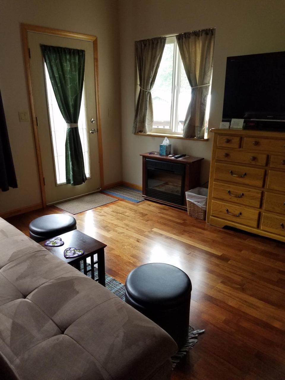 Glacier Creek Lodging Сьюард Номер фото